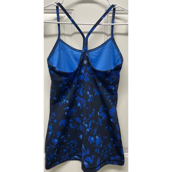 Lululemon Power Y Tank  blue floral print size 6 activewear preppy - Picture 5 of 7